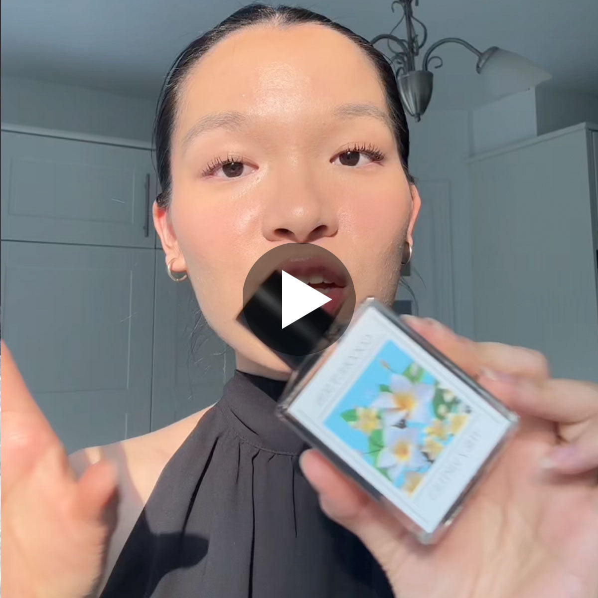 Coconut Sun - Vacation Perfume - The 7 Virtues