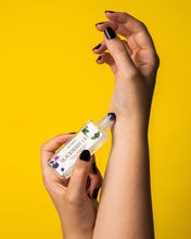 Load image into Gallery viewer, Blackberry Lily Perfume Oil